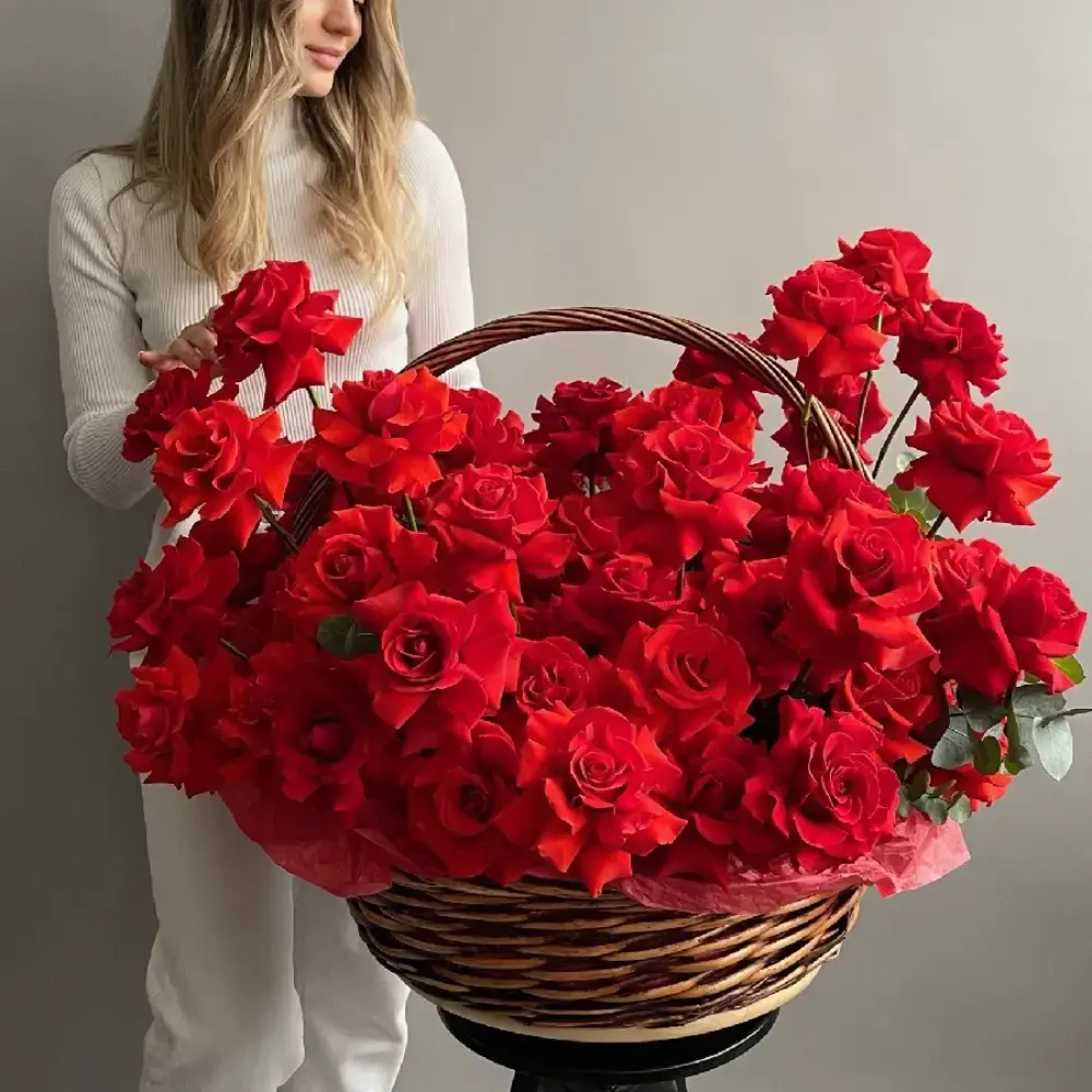 Почему стоит заказать цветы именно у нас